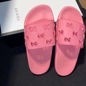 Gucci slides